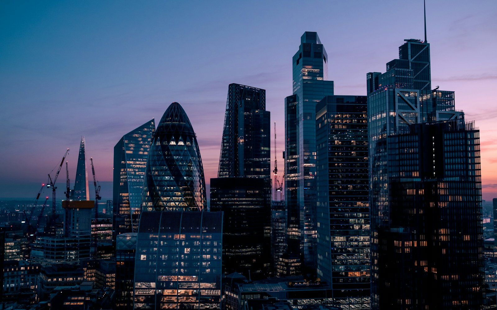 London financial district skyscrapers